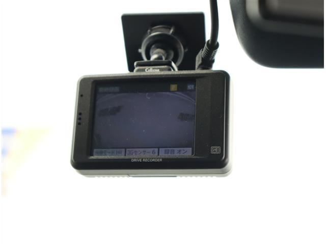 Миниатюра 12