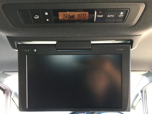Миниатюра 37