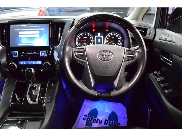 Toyota ALPHARD 2016 — фото автомобиля 1