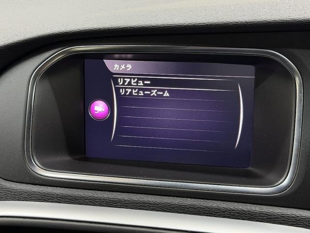 Volvo V40 2018 — фото автомобиля 1