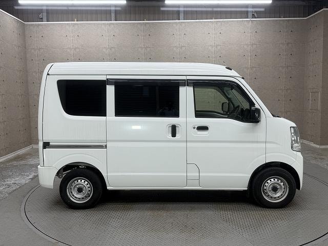Миниатюра 32