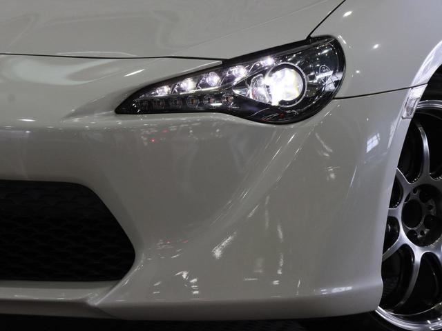 Миниатюра 16