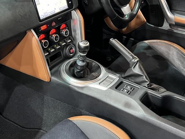 Миниатюра 37