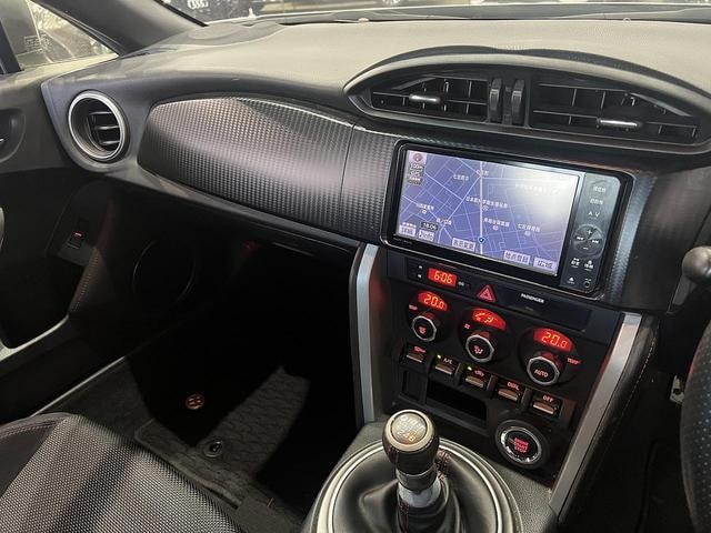 Миниатюра 28