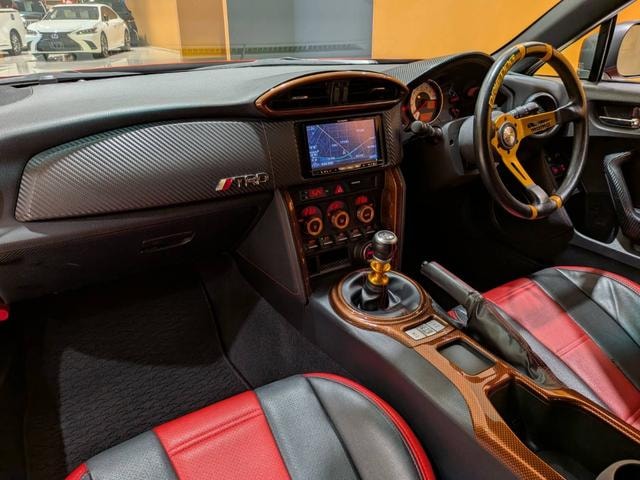 Миниатюра 38