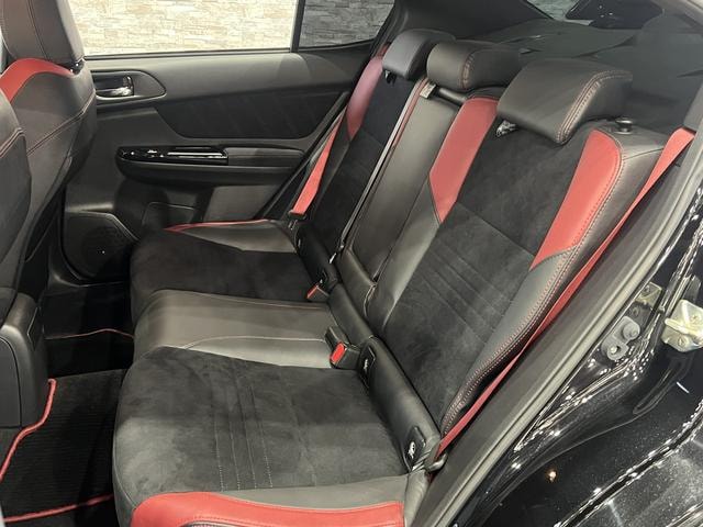 Миниатюра 37