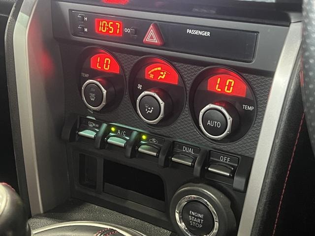 Миниатюра 33