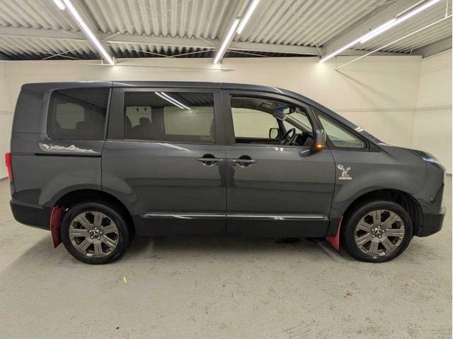 Миниатюра 37