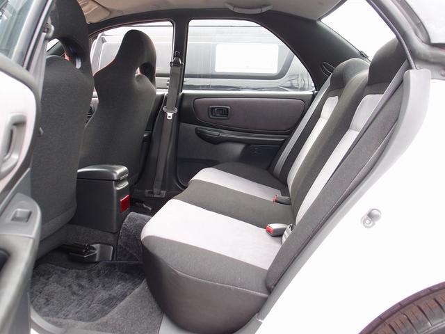 Subaru IMPREZA 1997 — фото автомобиля 1