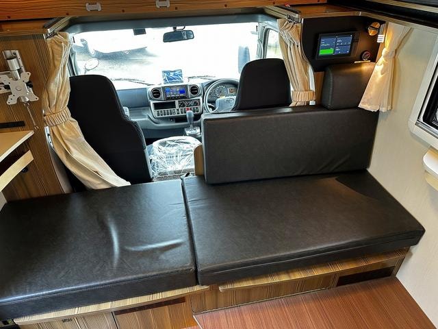 Миниатюра 11