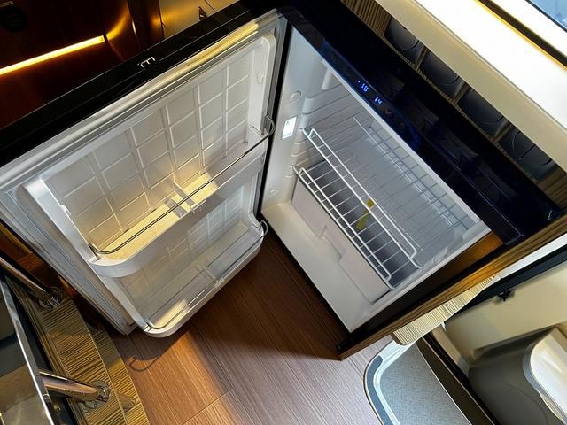 Миниатюра 28