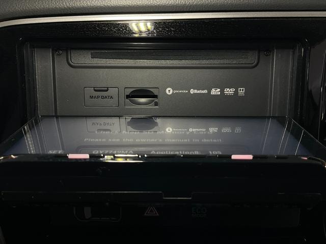 Mitsubishi OUTLANDER 2017 — фото автомобиля 1