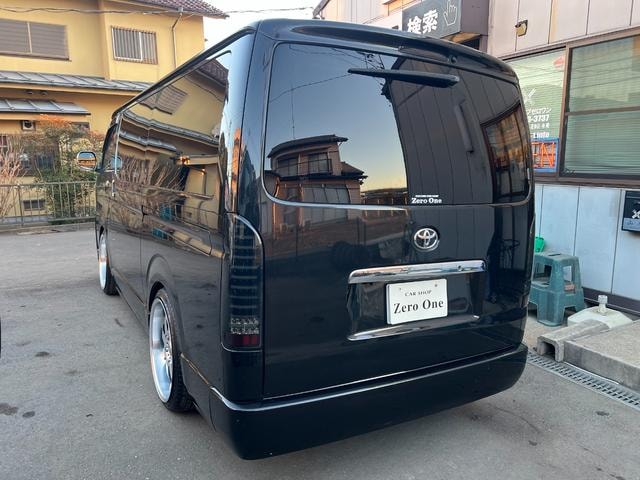 Миниатюра 10