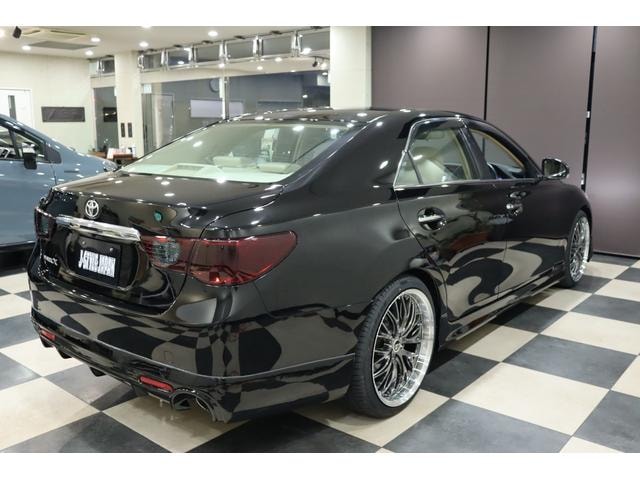 Миниатюра 30