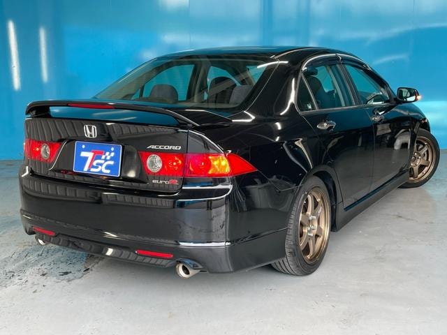 Миниатюра 15