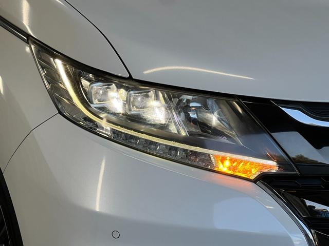 Honda ODYSSEY 2018 — фото автомобиля 1