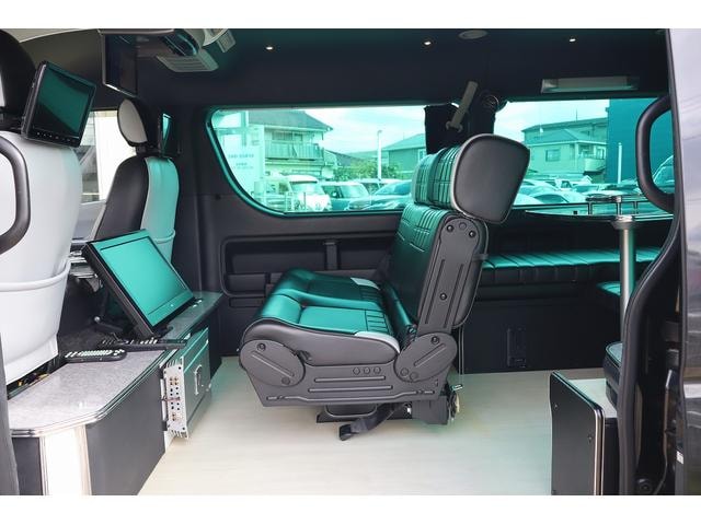 Миниатюра 77