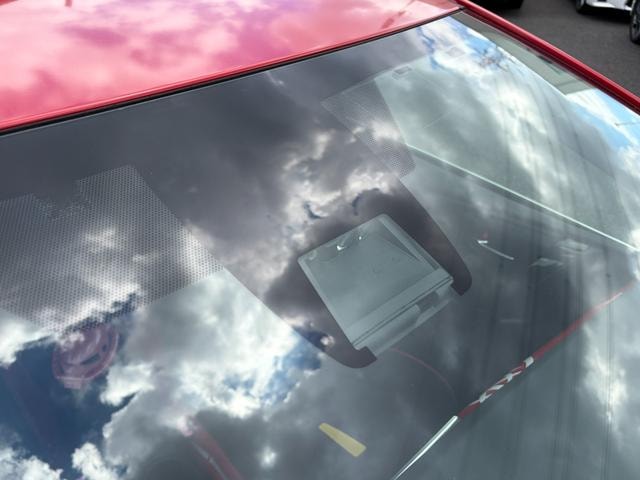 Toyota AURIS 2015 — фото автомобиля 1