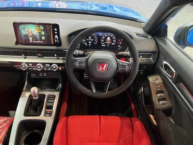 Миниатюра 16