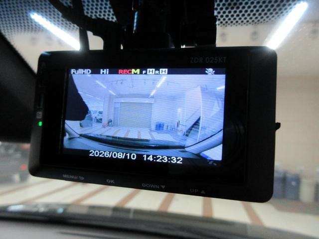 Миниатюра 42