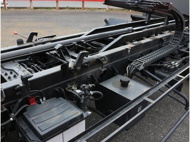 Миниатюра 37