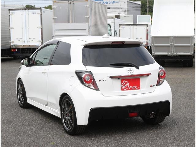 Миниатюра 62