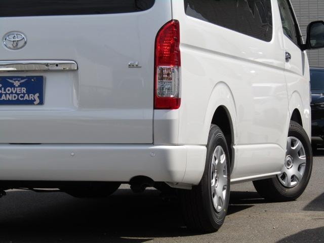 Toyota HIACE WAGON 2026 — фото автомобиля 1