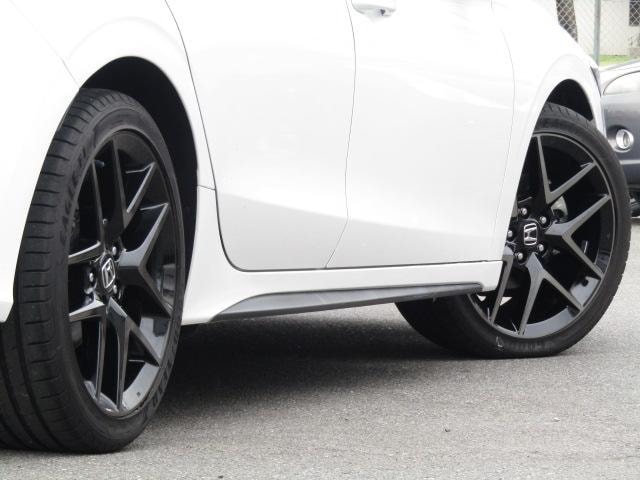 Honda CIVIC 2022 — фото автомобиля 1