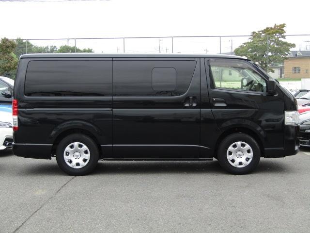 Toyota HIACE VAN 2020 — фото автомобиля 1
