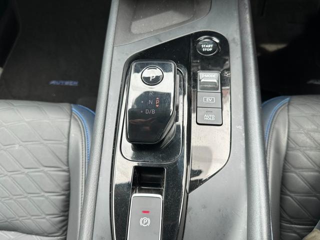 Nissan NOTE 2021 — фото автомобиля 1