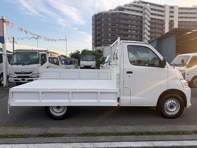 Миниатюра 19