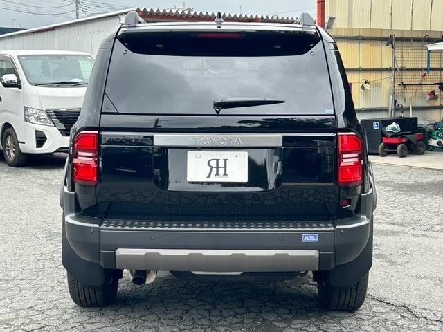 Миниатюра 12
