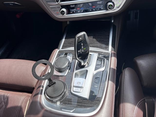 Миниатюра 19