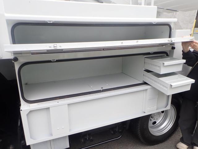Миниатюра 10