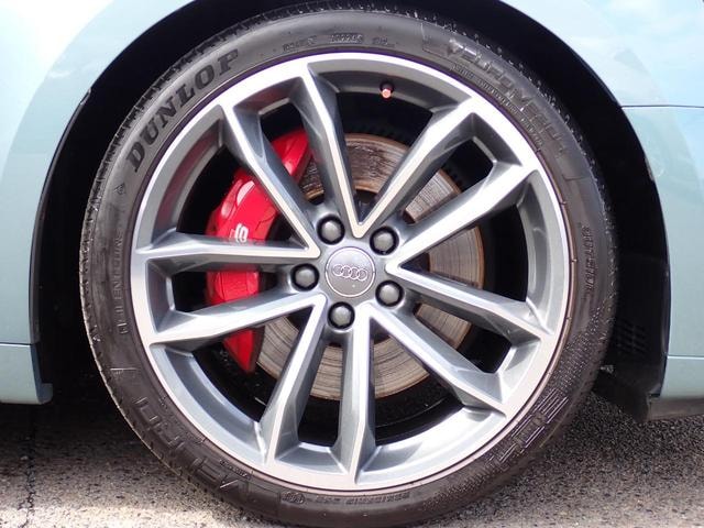 Миниатюра 17