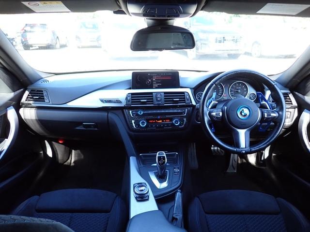 Bmw 3 SERIES 2013 — фото автомобиля 1
