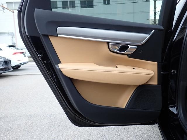 Миниатюра 42