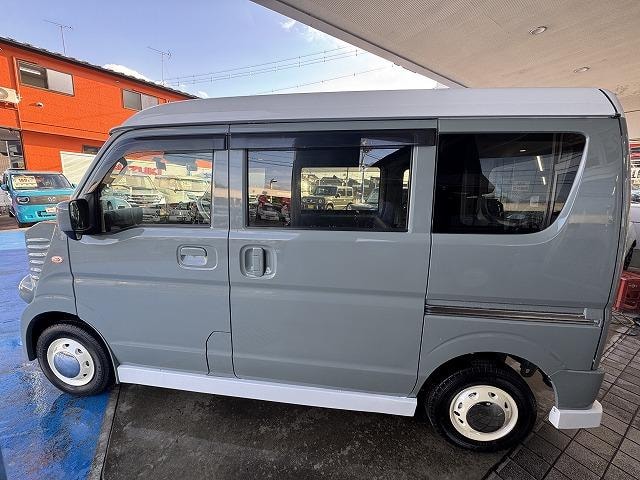 Nissan NV100CLIPPER VAN 2022 — фото автомобиля 1