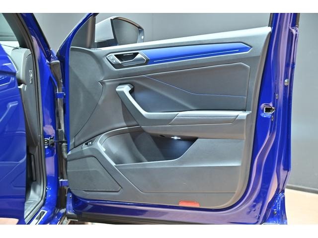 Миниатюра 28
