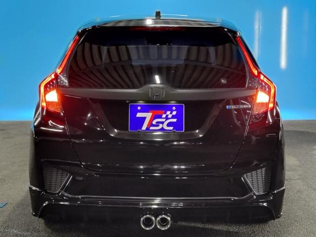 Миниатюра 37