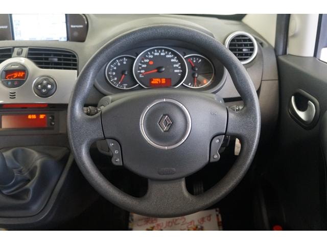 Renault KANGOO 2013 — фото автомобиля 1