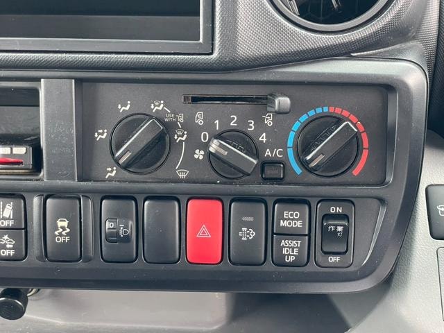 Миниатюра 19