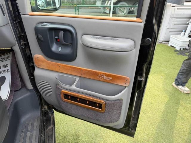 Миниатюра 28