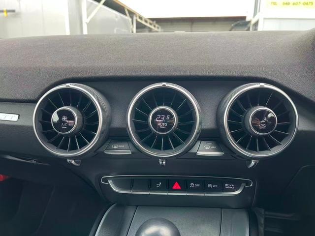 Миниатюра 30