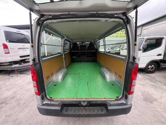 Toyota HIACE VAN 2019 — фото автомобиля 1