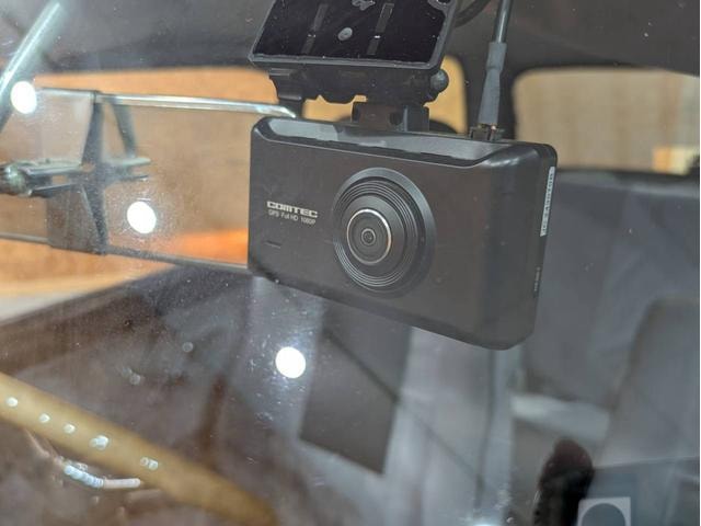 Миниатюра 28