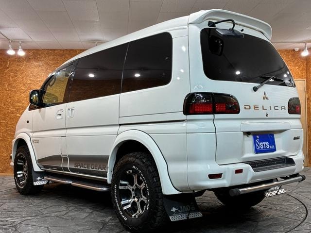 Миниатюра 19