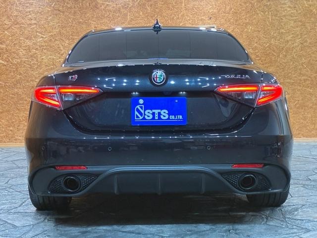 Миниатюра 17
