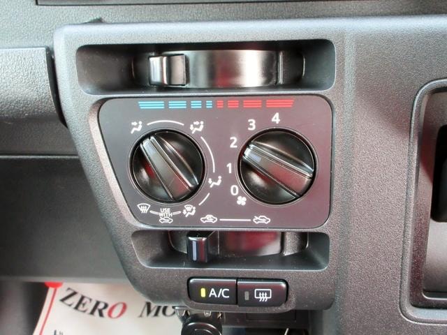 Миниатюра 28