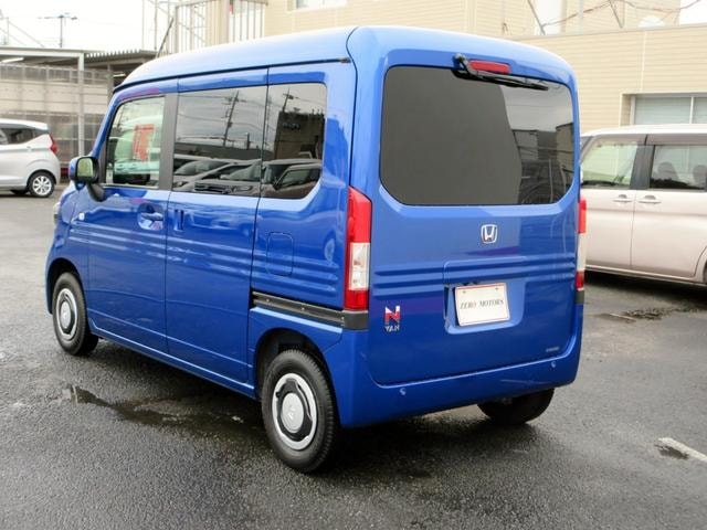 Миниатюра 18